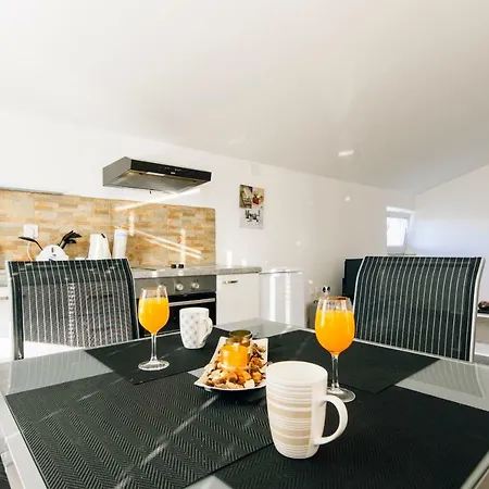 Luce Apartment