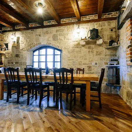 Luce Apartment *